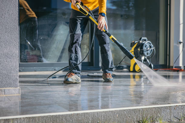 Professional Pressure Washing in Ellendale, ND